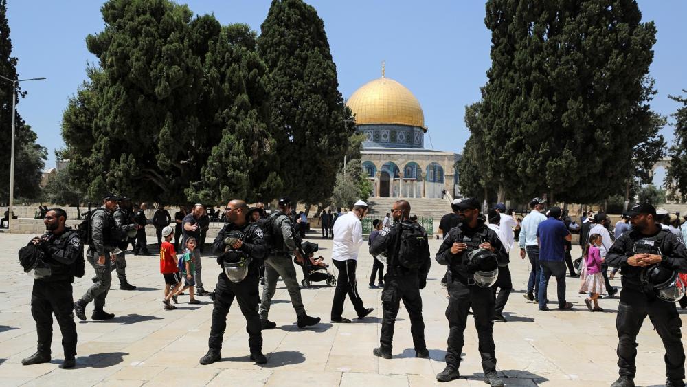 571 Israeli Settlers Storm Al-Aqsa Mosque in One Week