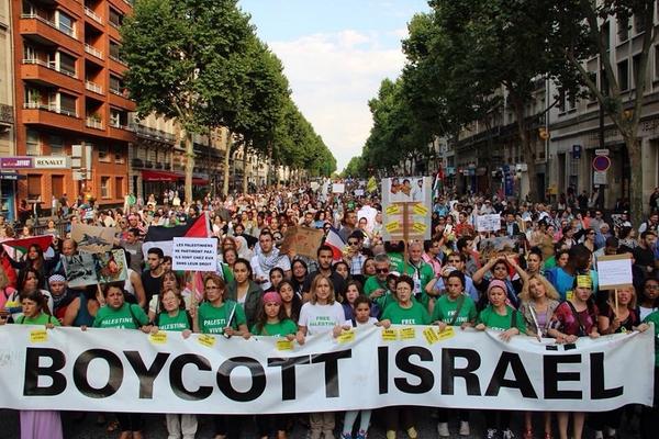 330 U.S Jews Call for Boycott Israeli Occupation Government