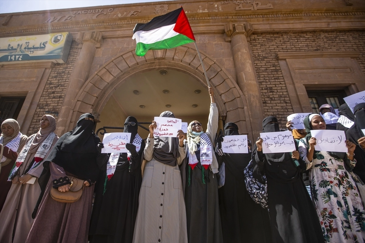 Sudanese Protest against Normalization with Israeli Occupation