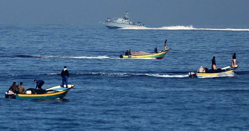  Israeli occupation navy kidnaped four Palestinian fishermen in the sea of the northern Gaza Strip and confiscated their equipment and boats. 