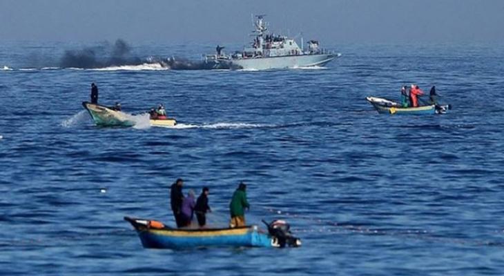 IOF Release 3 out of 4 Palestinian Fishermen Detained Offshore Gaza