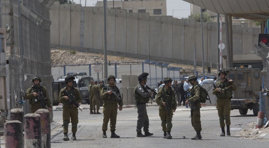 Israeli Occupation Forces Besiege Occupied Jericho for 6th Day in Row