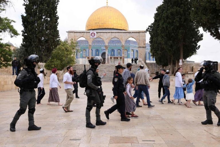 Dozens of Israeli Settlers Invade Al-Aqsa Mosque