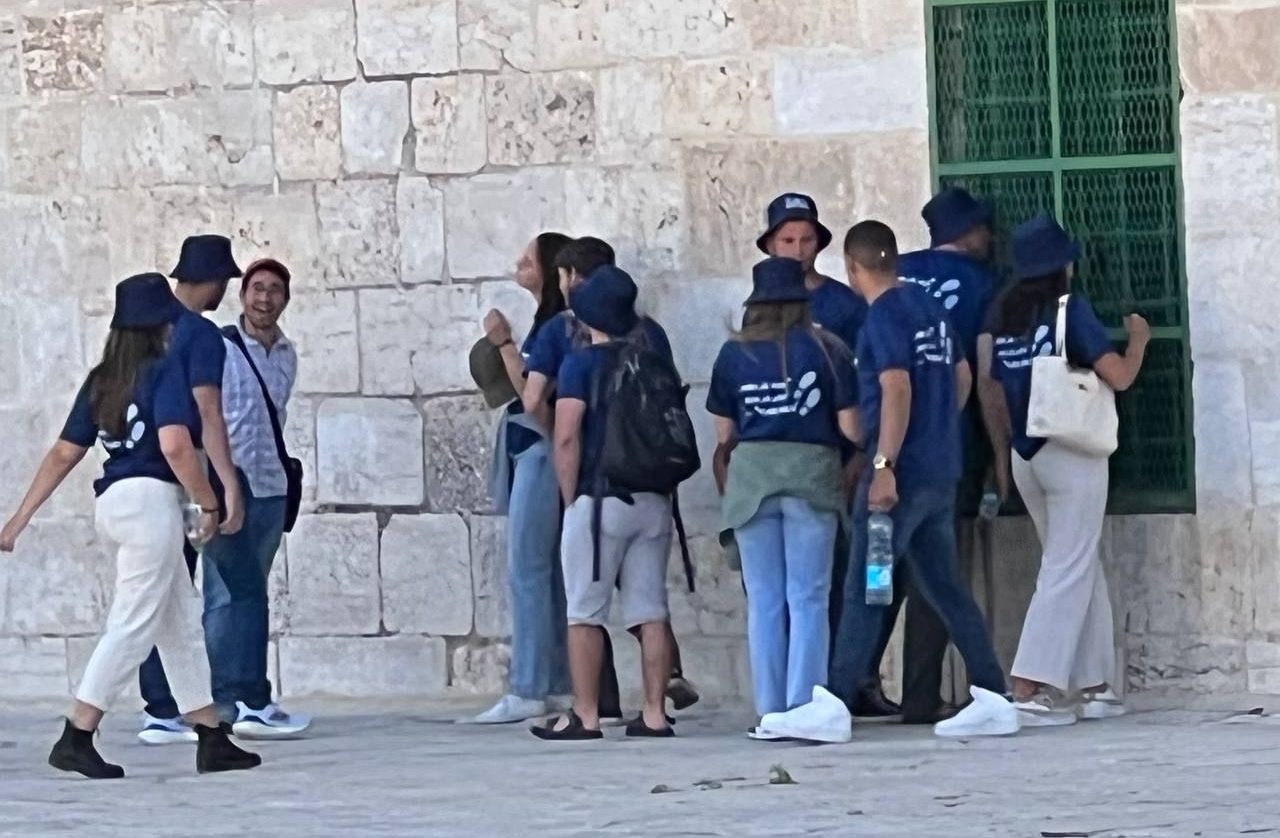 Dozens of colonial Israeli settlers backed by Israeli forces invaded the courtyards of Al-Aqsa Mosque and performed provocative rituals.