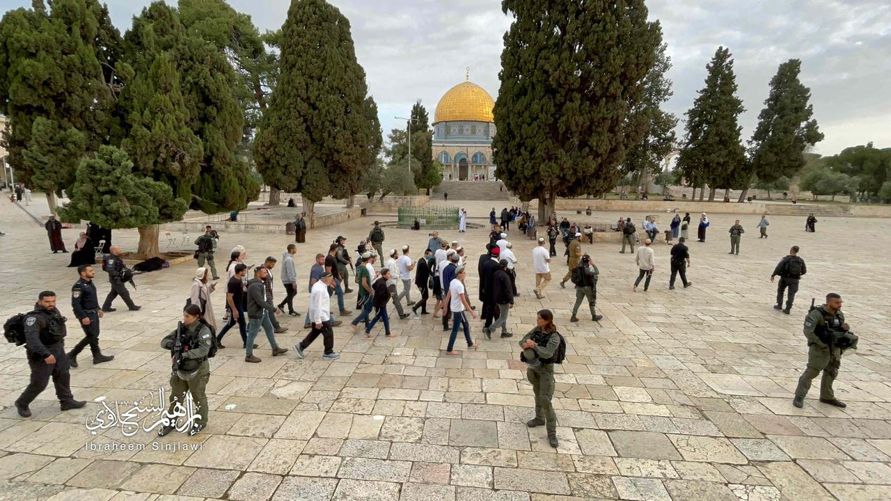 Israeli settlers Al-Aqsa Mosque