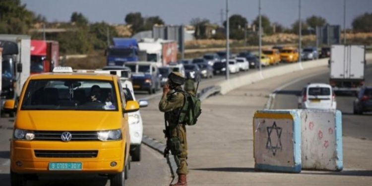 IOF Impede Palestinian Citizens’ Movement at Checkpoints Surrounding Jerusalem