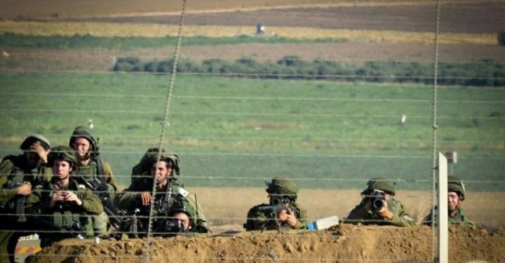 Israeli Forces Open Fire, Deploy Toxic Gas toward Palestinian Farmers in Khan Yunis