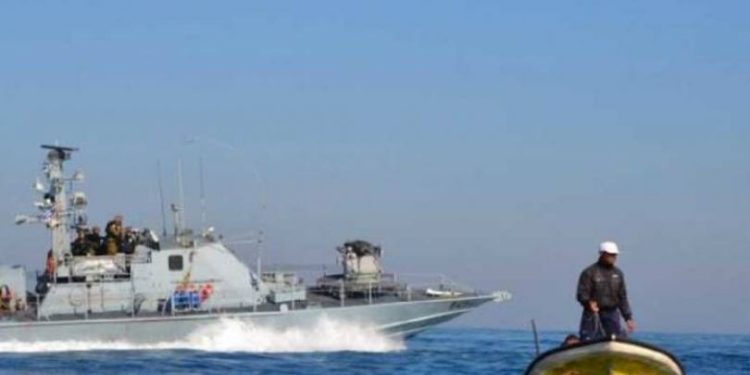 Israeli Navy Kidnaps 2 Gaza Fishermen, Confiscate Their Boat