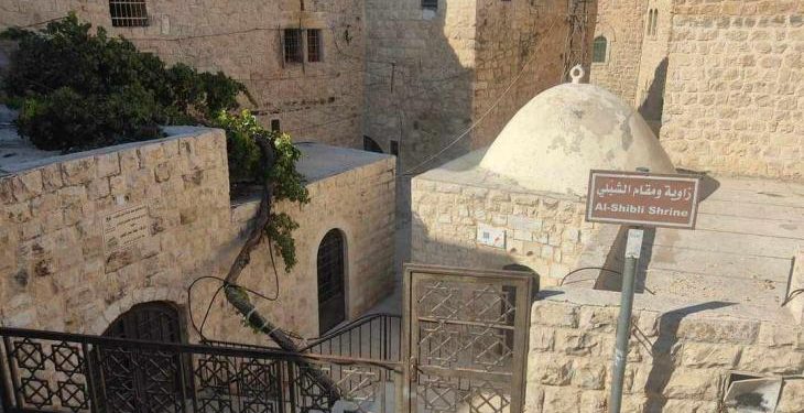 Israeli Forces Attack Palestinian Mosque in Al-Khalil’s Old City