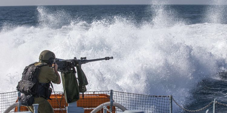 Israeli Navy Opens Fire at Palestinian Fishermen Near Gaza Offshore
