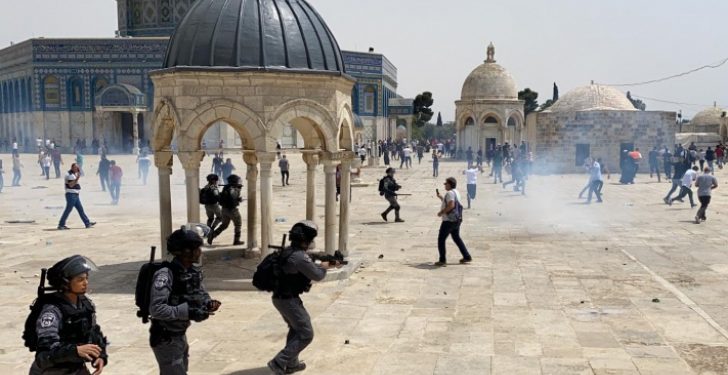 Israeli Forces Assault, Wound Palestinian Worshipers at Al-Aqsa Mosque