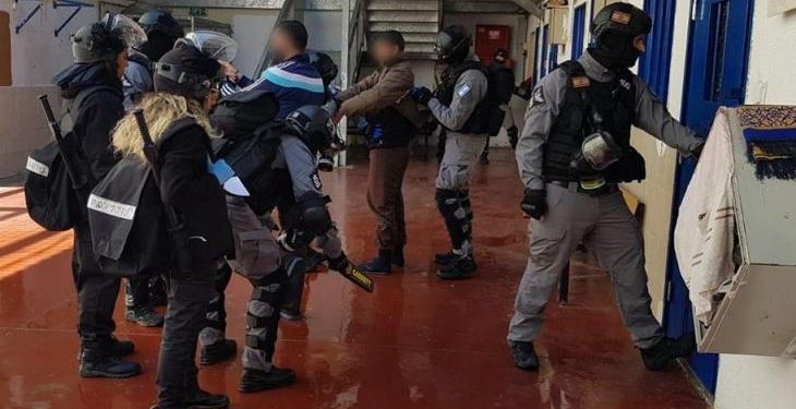 Palestinian Ashkelon Prisoners Subjected to Harsh Israeli Crackdown