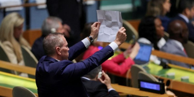 UN Expels Israeli Ambassador for Disrupting Iran Speech