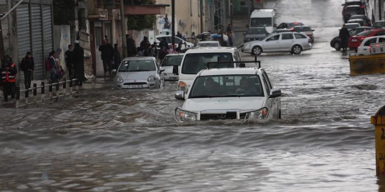 Dozens of Palestinian homes were submerged, and multiple roads have been rendered impassable due to heavy rainfall in various regions of the Gaza Strip today.