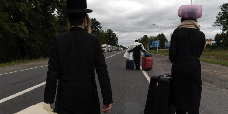 Settlers’ Behaviors Expose Israeli False Propaganda