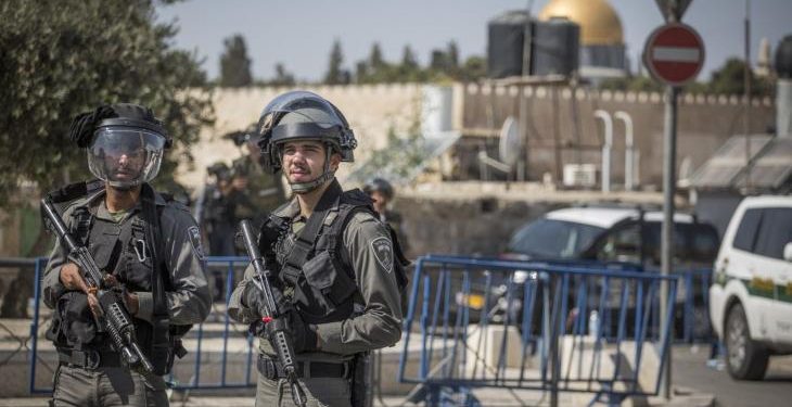 Israeli Forces Banish 4 Palestinians from Jerusalem’s Old City