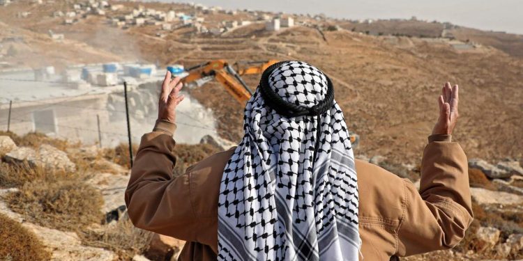 B’Tselem: Israeli Occupation Carries Out Forcible Transfer Against Palestinians