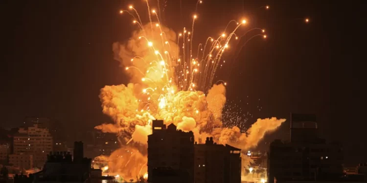 Tragedy unfolded on Tuesday evening in the Al-Nasr neighborhood of Gaza City as Israeli warplanes launched a series of airstrikes, resulting in the death of several Palestinians and numerous injuries.