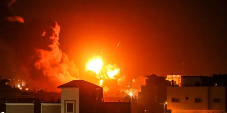 Israeli Airstrikes Kill 15 Palestinians in Gaza; Death Toll Hits 1100