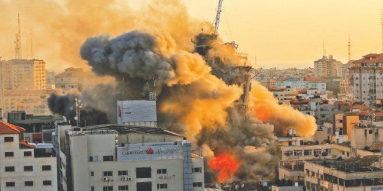 Dozens Injured in Israeli Air Raids Near Al-Shifa Hospital