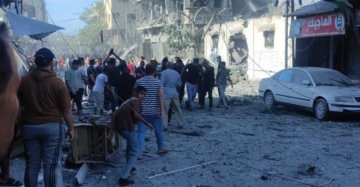 ‘Israel’ Erases Entire Residential Neighborhood in Buriej Camp