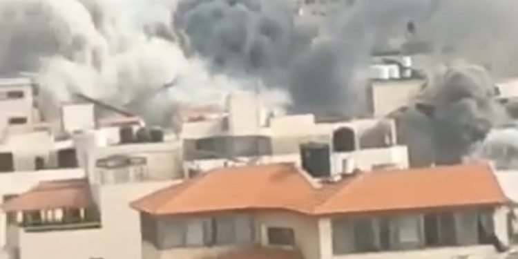 Israeli Aircrafts Strike Another Residential Building