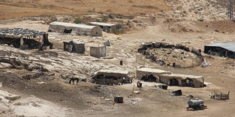Israeli Forces Tear Down Agricultural Rooms in Hebron