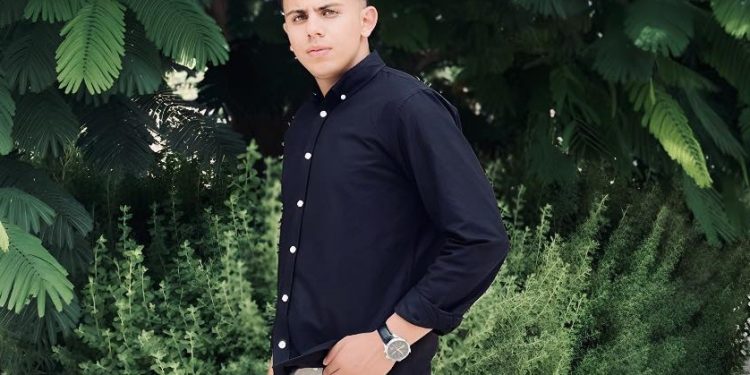 Israeli Settler kills Palestinian Youth in Nablus 
