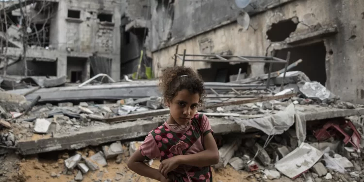 The Palestinian Ministry of Health in Gaza has announced that the number of people killed in the besieged enclave since the start of the Israeli offensive on October 7 has reached 10,328, including 4,237 children.