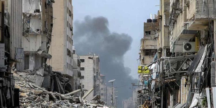 Intense Israeli Attack on Gaza’s Al-Shifa, Al-Nasser Hospitals