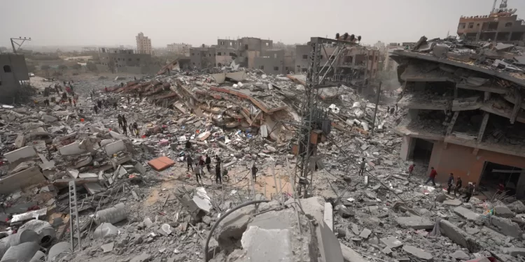 Photos|| Israeli Destruction of Nuseirat Refugee Camp in Gaza