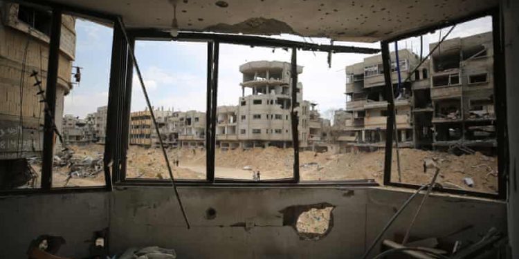 Palestinians Return to Destroyed Homes in Khan Younis