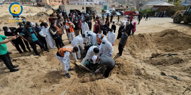 Defense Teams Discover 2 Mass Graves in Nasser Hospital