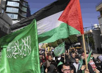 Recent Poll Reveals Current War Bolsters Popularity of Hamas