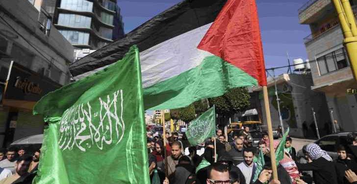 Recent Poll Reveals Current War Bolsters Popularity of Hamas