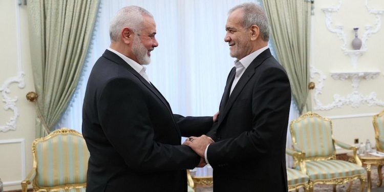Palestinains, World States Mourn Hanyyih’s Assassination