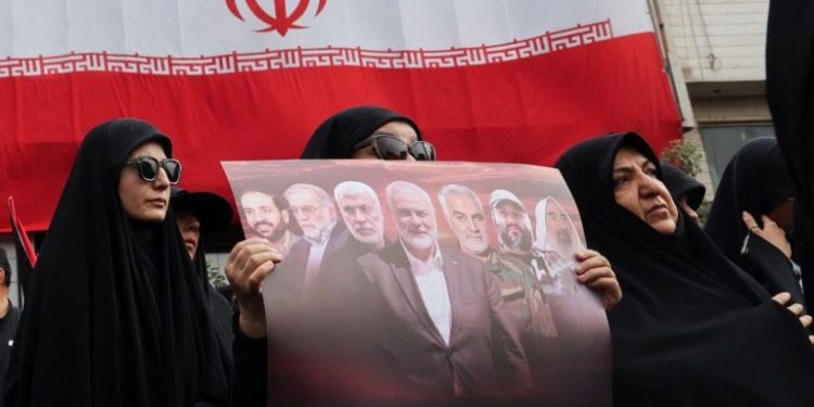 In Pictures: Iranians Participate in Ismail Haniyeh’s Funeral Procession