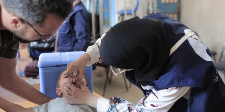 UN: 87,000 Children in Central Gaza Vaccinated Against Polio