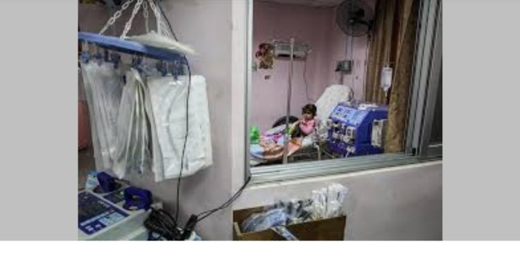 War, Cancer Eat Up Gaza Child’s Body