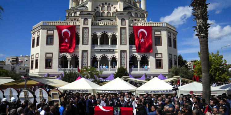 Turkish-American activist Aysenur Ezgi Eygi laid to rest