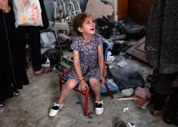 Gaza: Dozens of Palestinians killed, injured in intensive overnight raids