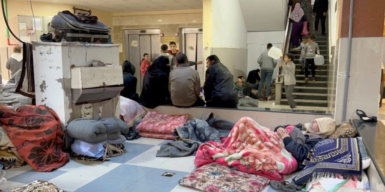 Israeli army commits 3 massacres, killing 30 civilians