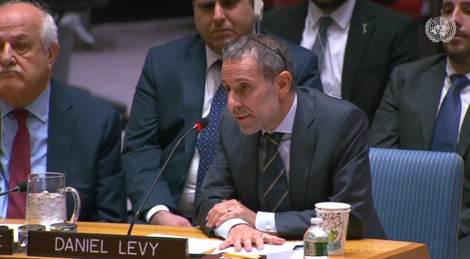 Ex-Israeli peace negotiator: A minute of silence for Palestinian children requires more than 300 hours