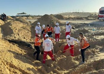 Israeli Assault on Gaza Kills Over 1,400 Medical Personnel
