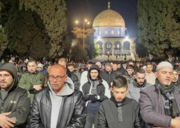 70,000 Worshippers Pray at Al-Aqsa on First Night of Ramadan Amid Israeli Restrictions