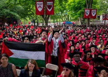Harvard Professors Sue Trump Over $9 Billion Funding Threat for Free Speech 