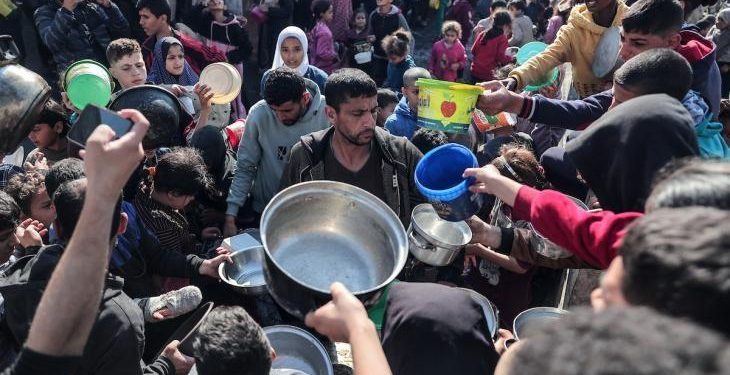 WFP: Two Million Gazans Face Starvation as Food Stocks Dwindle