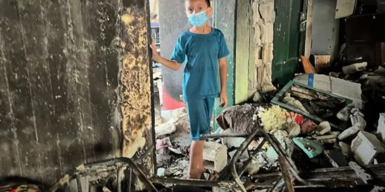 Israel Intensifies Attacks on Gaza School Shelters