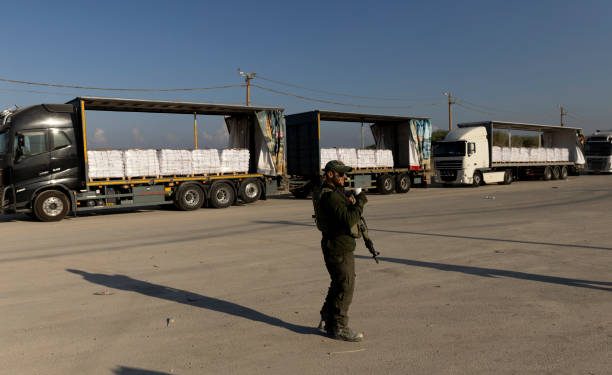 Israel to Allow Limited Aid to Enter Gaza Amid US-Israeli Expulsion Plan