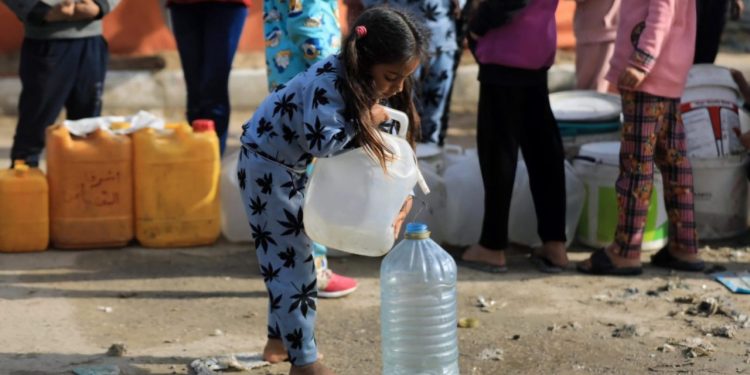 90% of Gaza Families Struggle with Severe Water Shortages